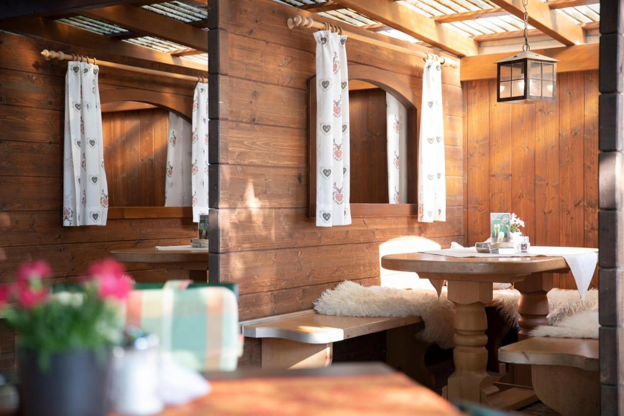Hotel Kirchenwirt à Reith im Alpbachtal Extérieur photo