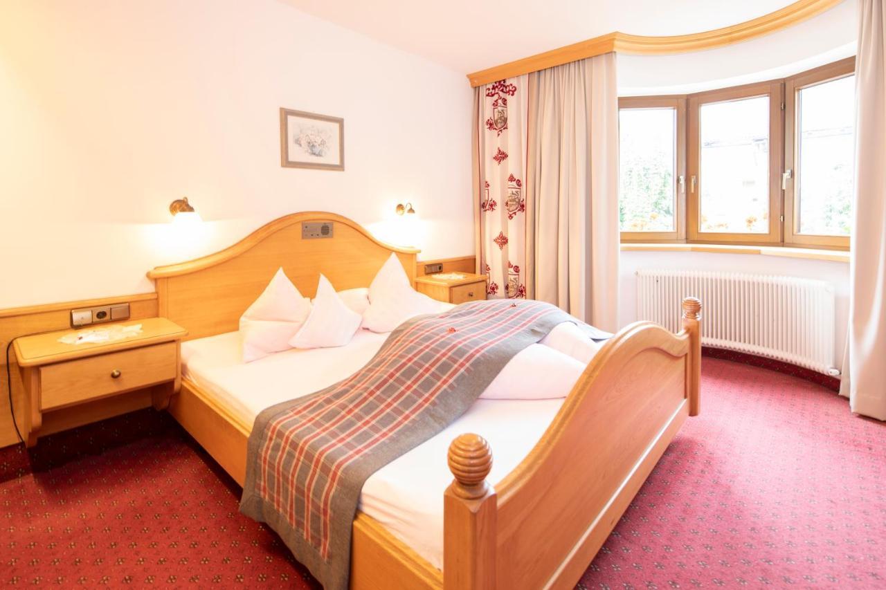 Hotel Kirchenwirt à Reith im Alpbachtal Extérieur photo